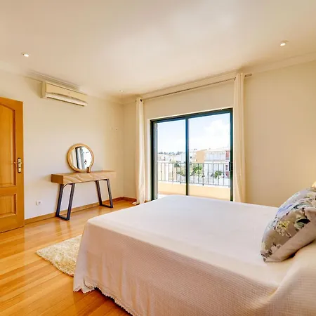 Luxury Algarve Villa Armação de Pêra
